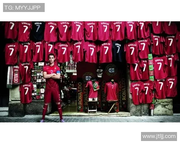 柳字足球明星的传奇人生与赛场风采解析