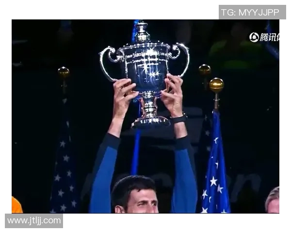 足球明星闪耀武汉光谷引发球迷热潮盛况空前